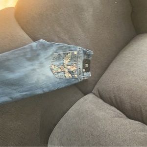 Miss Me size 28 but are small